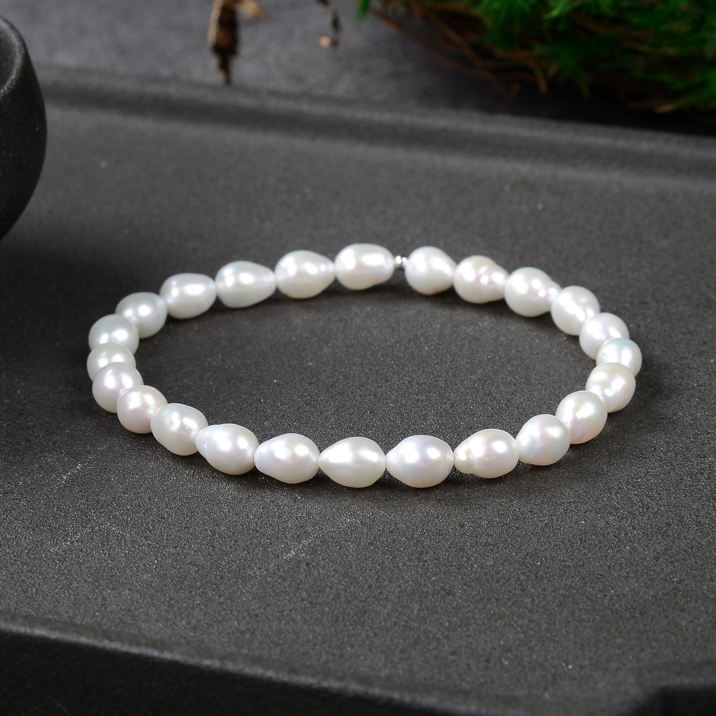 Terra Gem™ Weißes Perlenarmband – Tropfen 6–7 mm